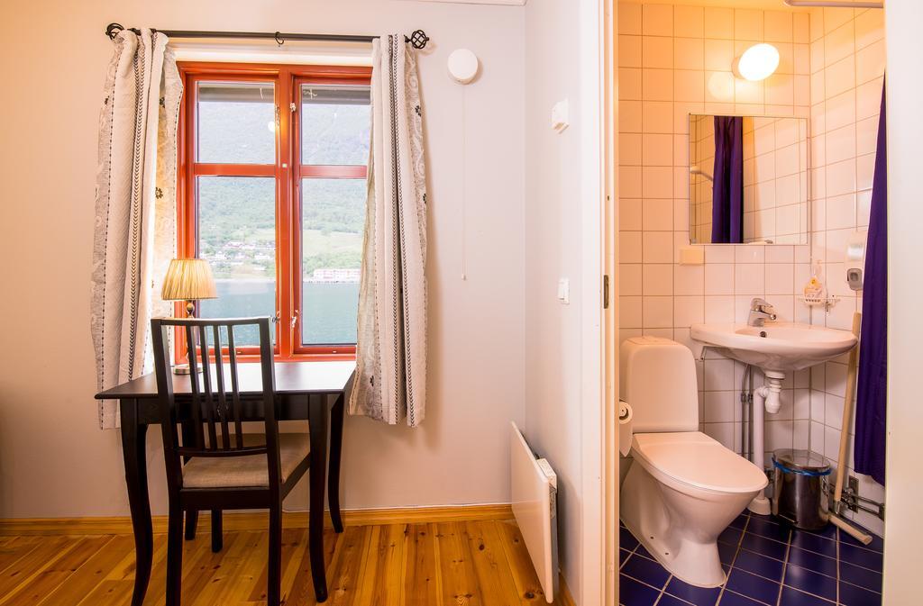 Nesset Fjordcamping Olden Quarto foto
