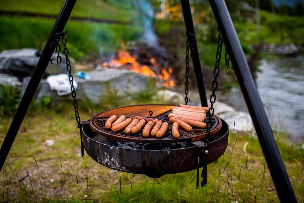 Nesset Fjordcamping Olden Exterior foto